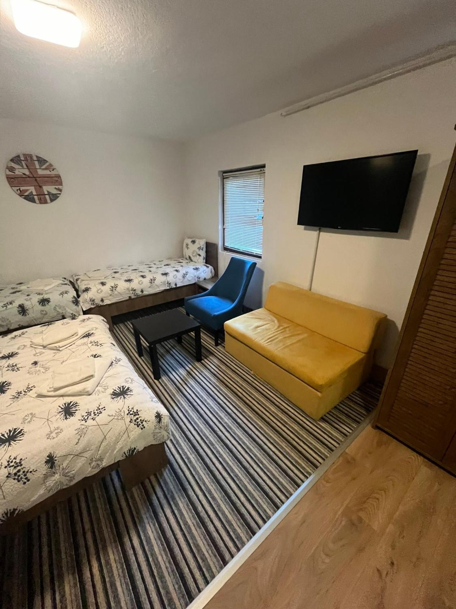 Apartments Music, Garden And Free Parking Sarajevo Exterior photo